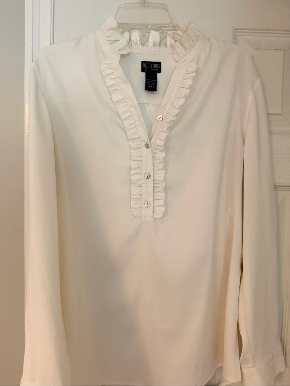 Chicos Cream Ruffle Split-Neck Women's Top